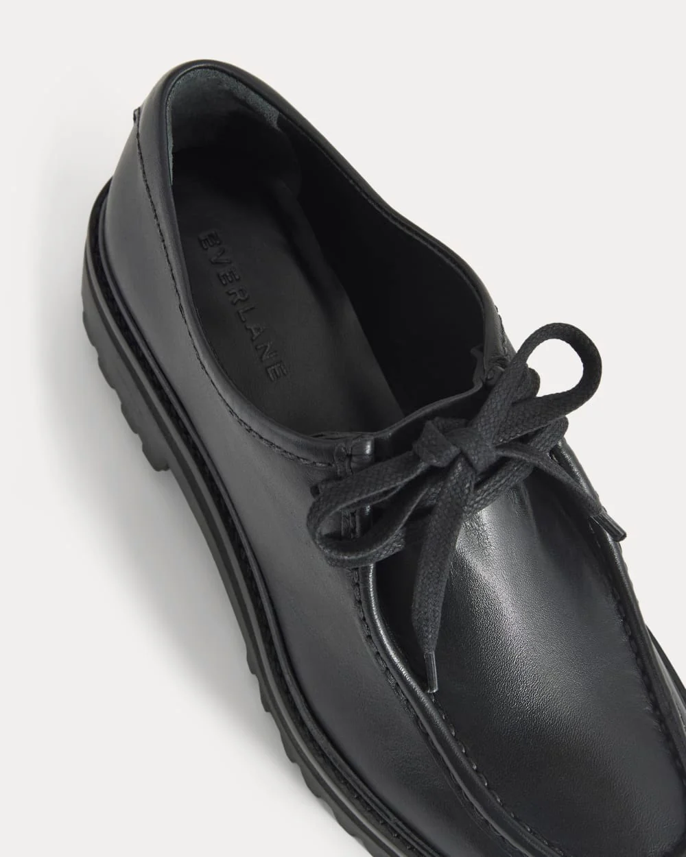 Leather Lug Chukka | Black