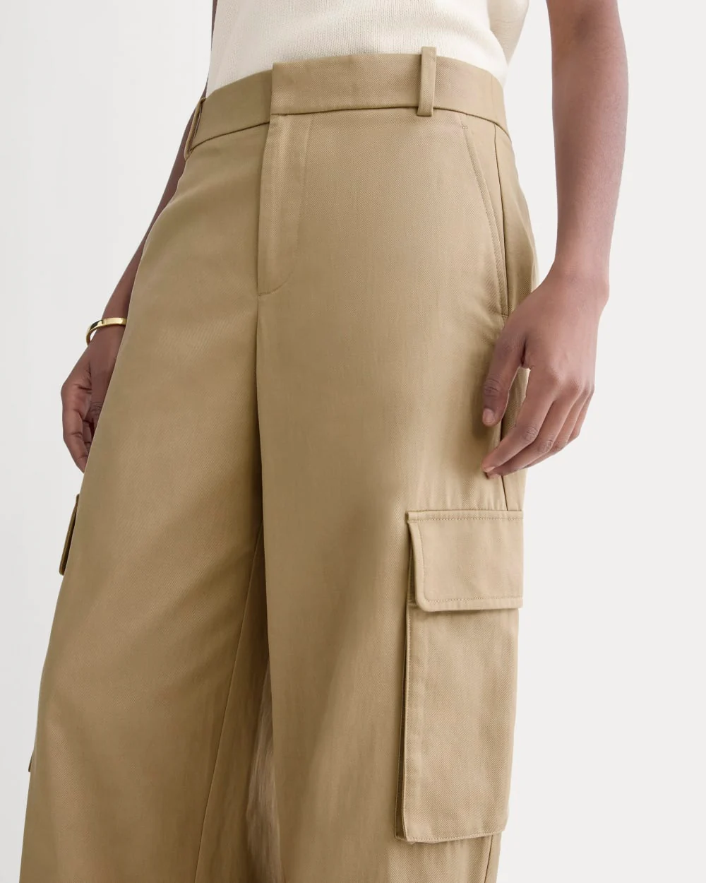 Wide-Leg Cargo Trouser in Buttersmooth | Ash Brown