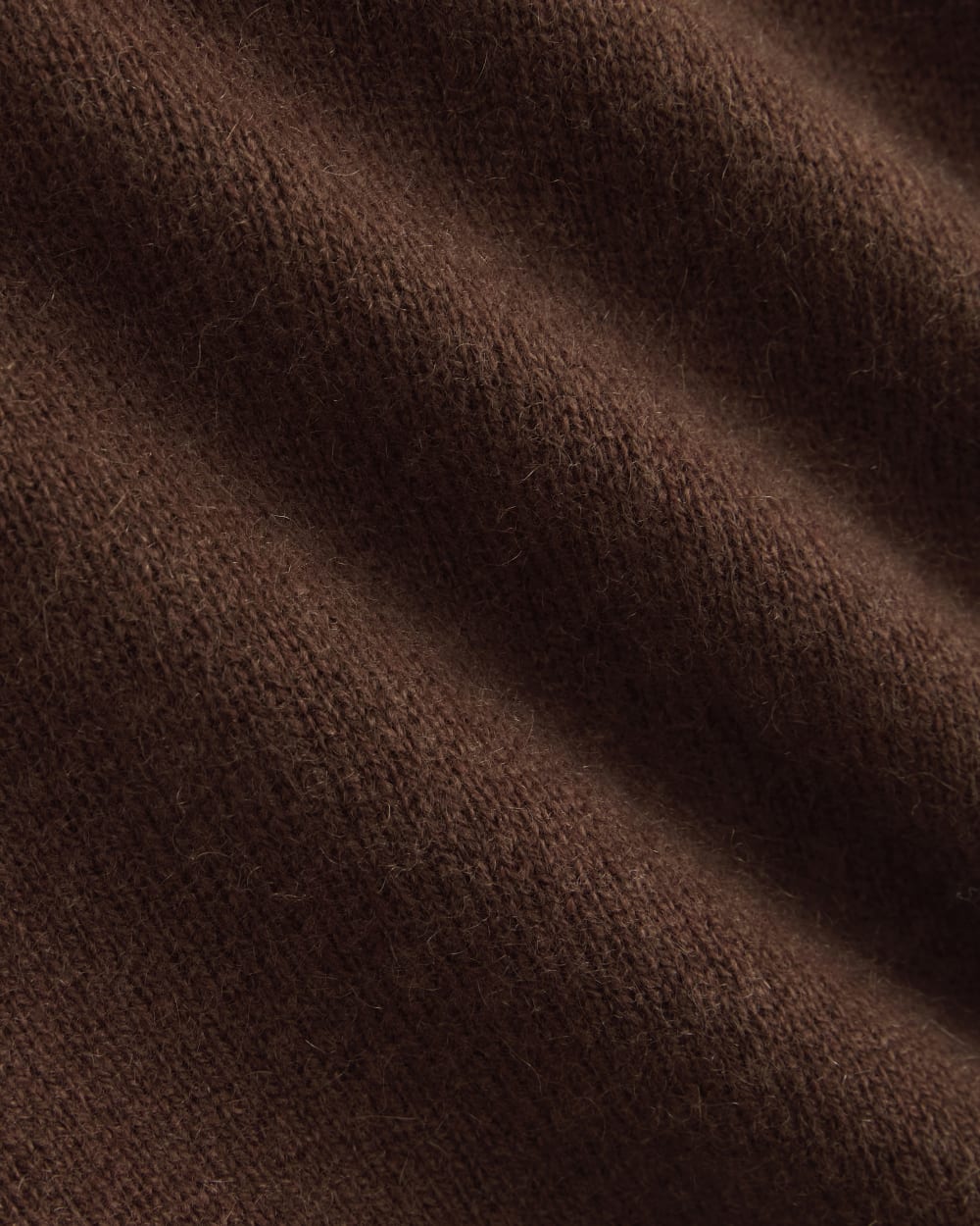 The Boxy Turtleneck in Cashmere | Dark Mahogany
