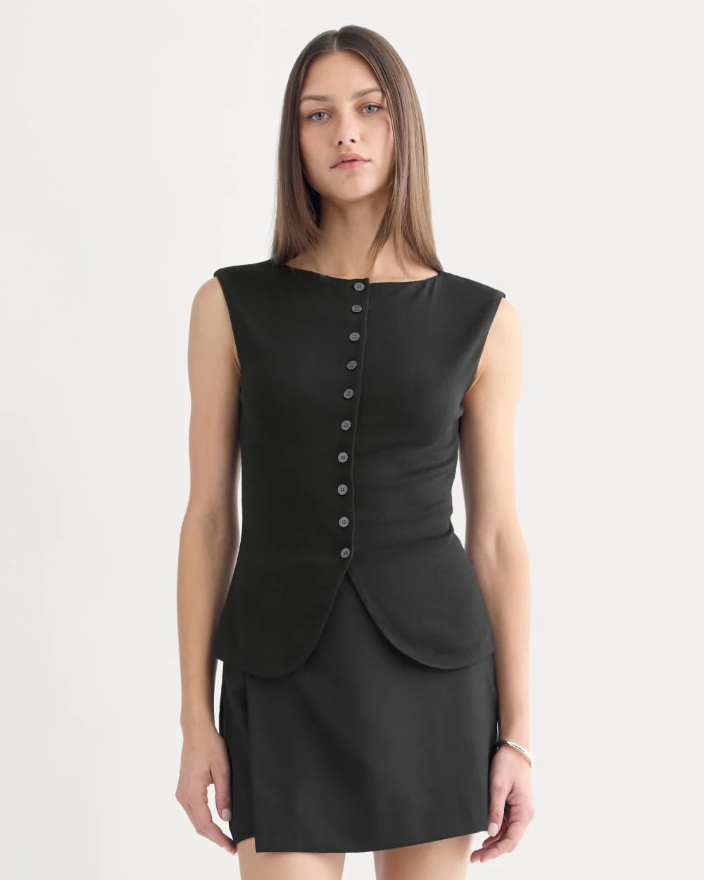 Sleeveless Button-Up in Butterluxe | Black