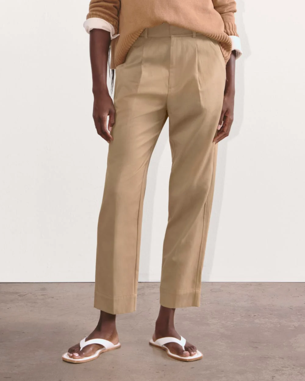 The Draper Tapered Pant in Buttersmooth | Ash Brown