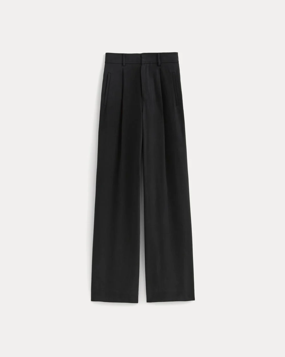 The Draper Pleated Pant in Buttersmooth | Black | 32 Inseam