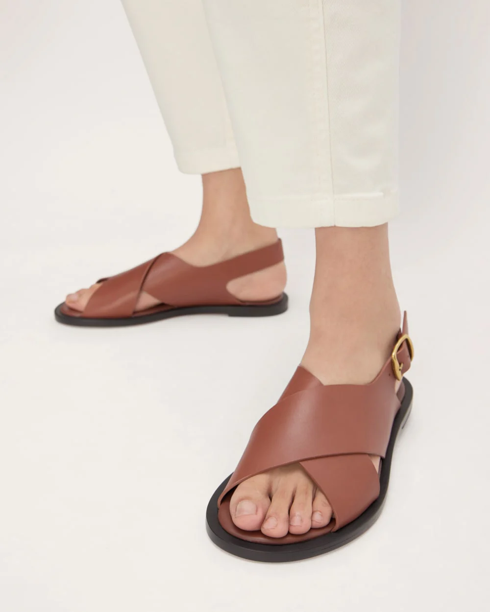The City Crossover Sandal | Rum