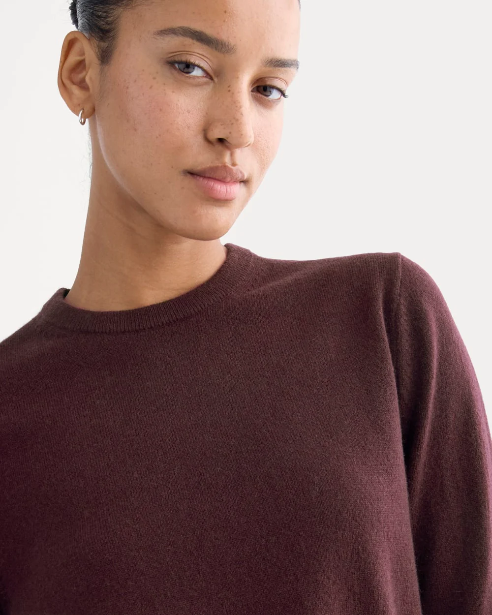 Cashmere Slim Crew Sweater | Wine