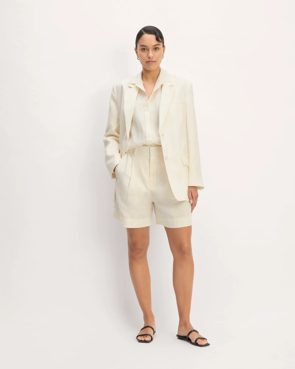The Linen Way-High® Drape Short | Bone