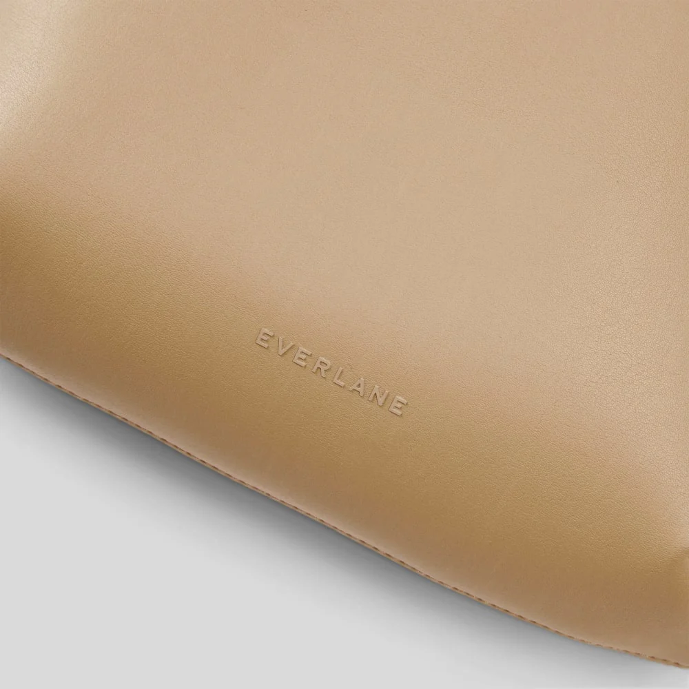 The Cactus Leather Hobo | Cashew