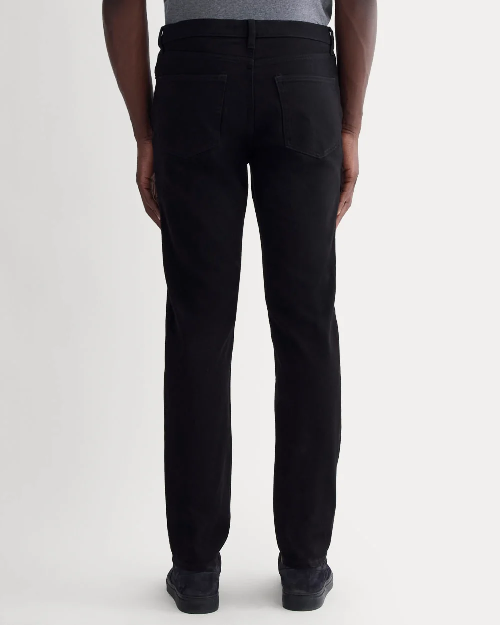 The Relaxed 4-Way Stretch Organic Jean | Uniform | Black