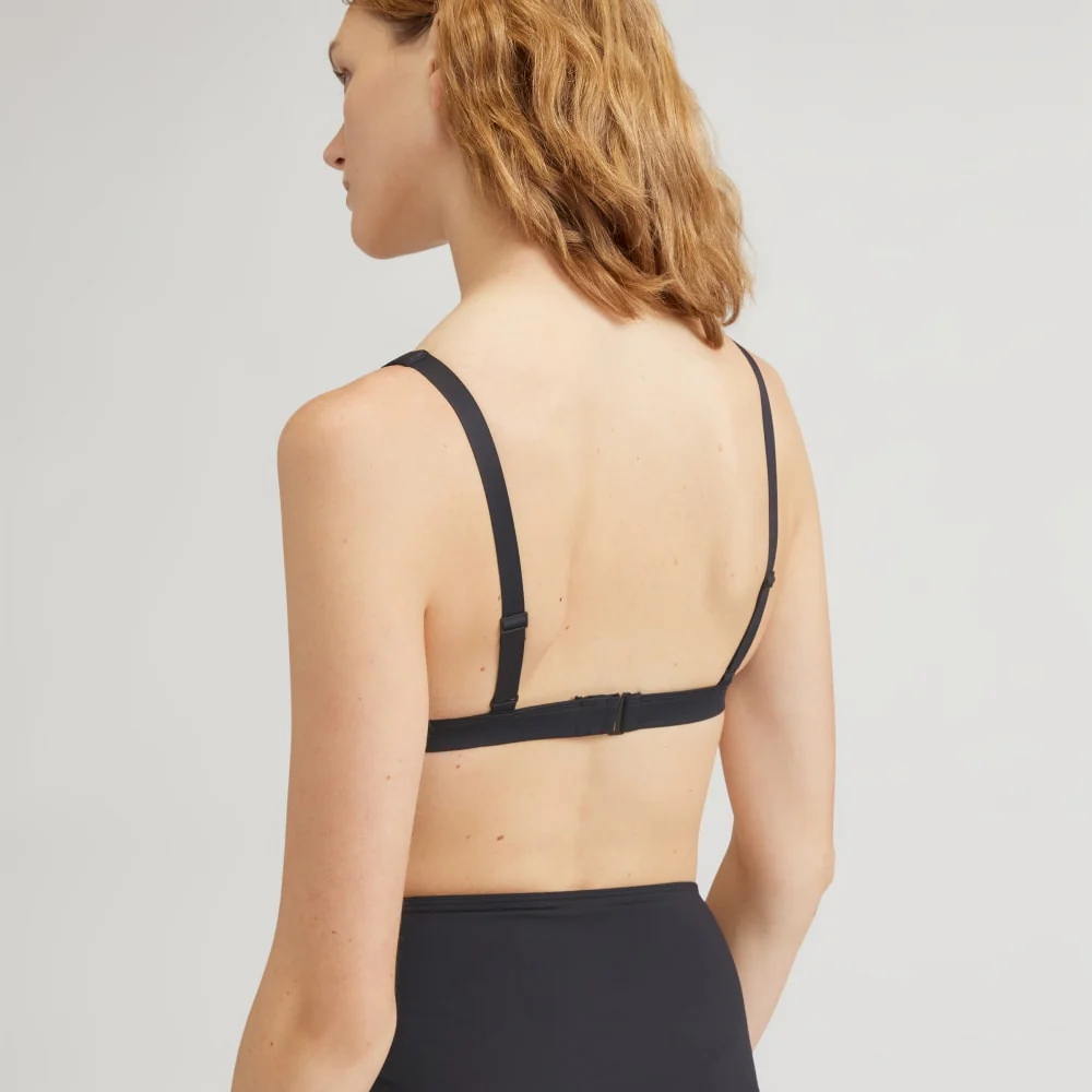 The ReNew Plunge Triangle Top | Black