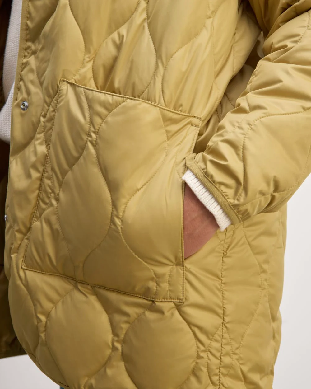 The Quilted Liner | Golden Oak