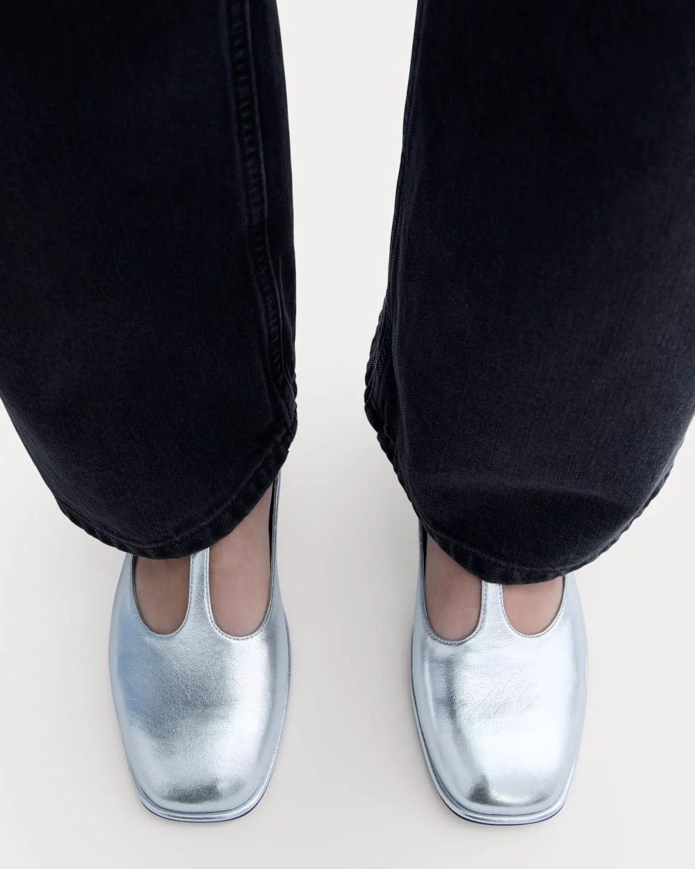 The Leather T-Strap Flat | Silver