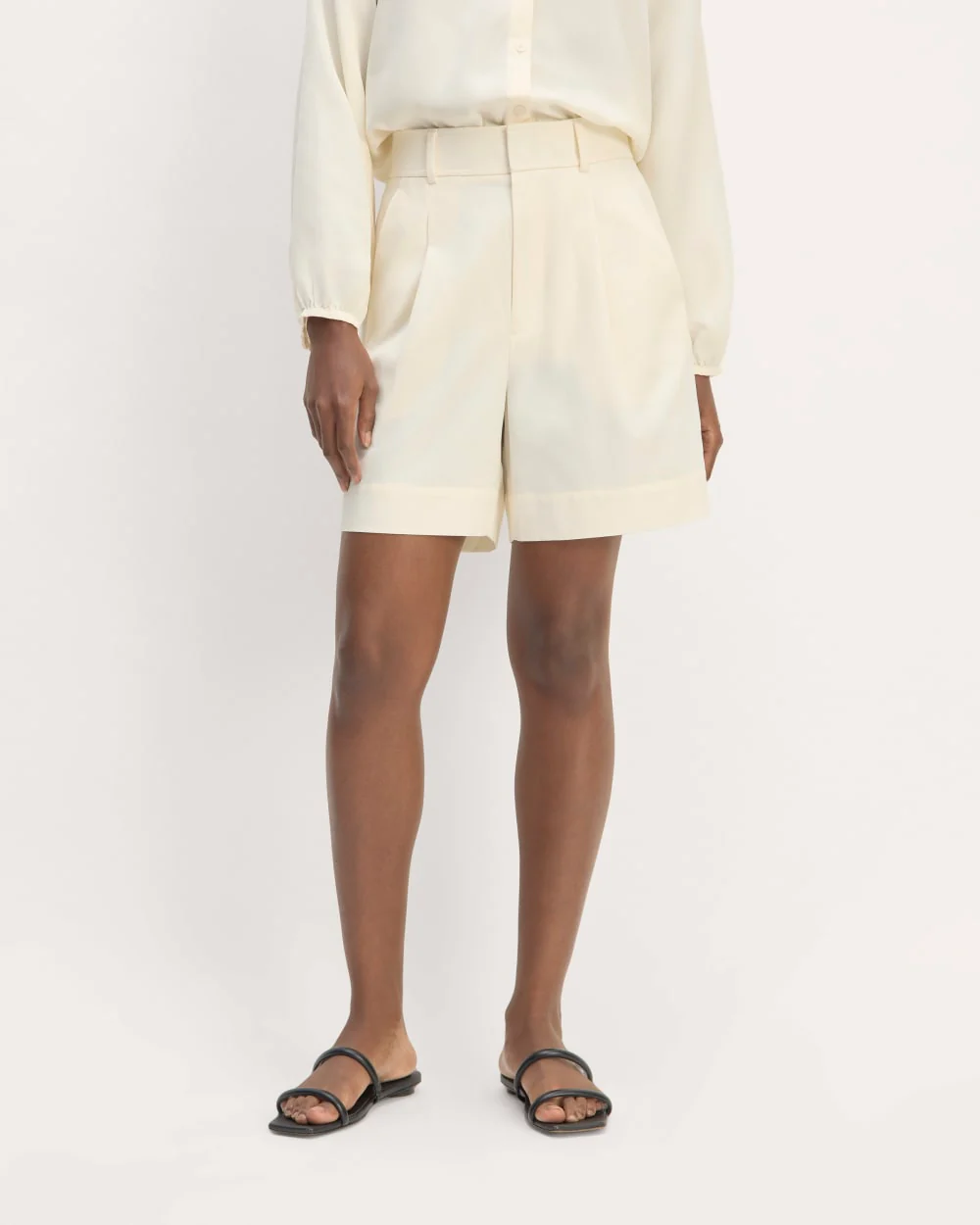 The Draper Short in Buttersmooth | Canvas