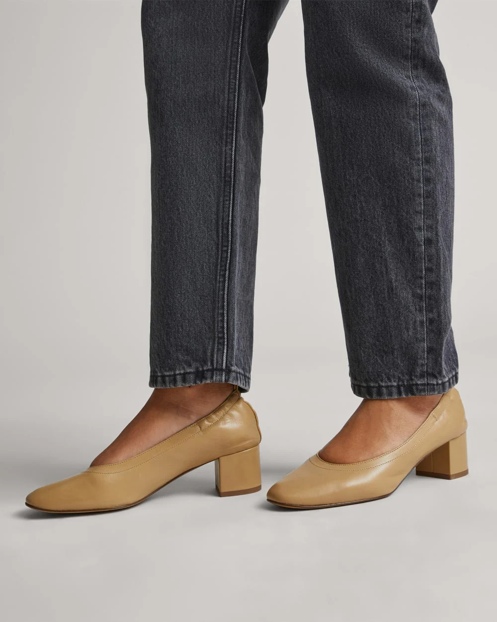 The Day Heel in Narrow Fit | Light Taupe