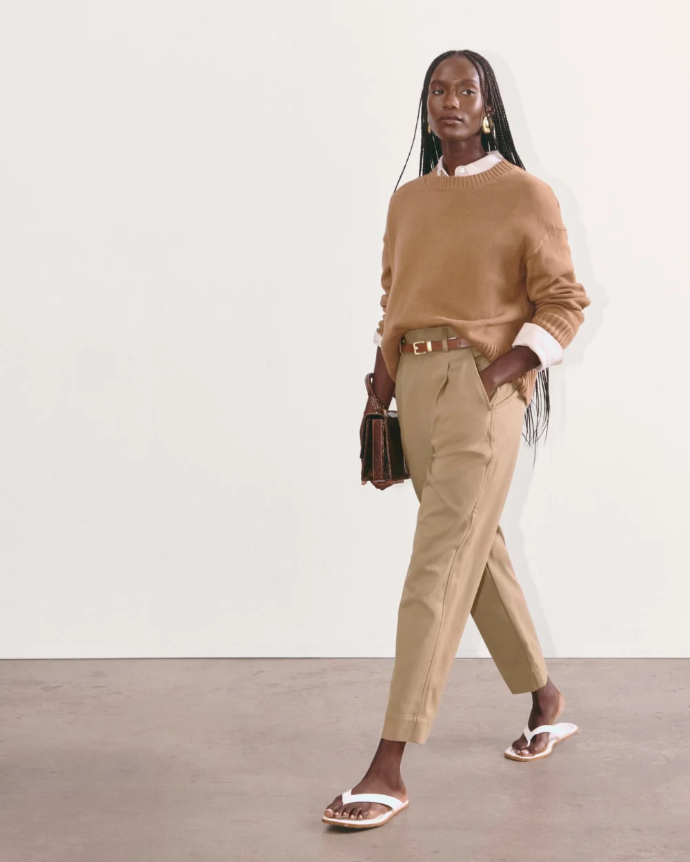 The Draper Tapered Pant in Buttersmooth | Ash Brown