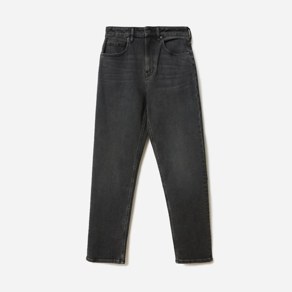 The Curvy Cheeky® Straight Jean | Washed Black | 28.5 Inseam