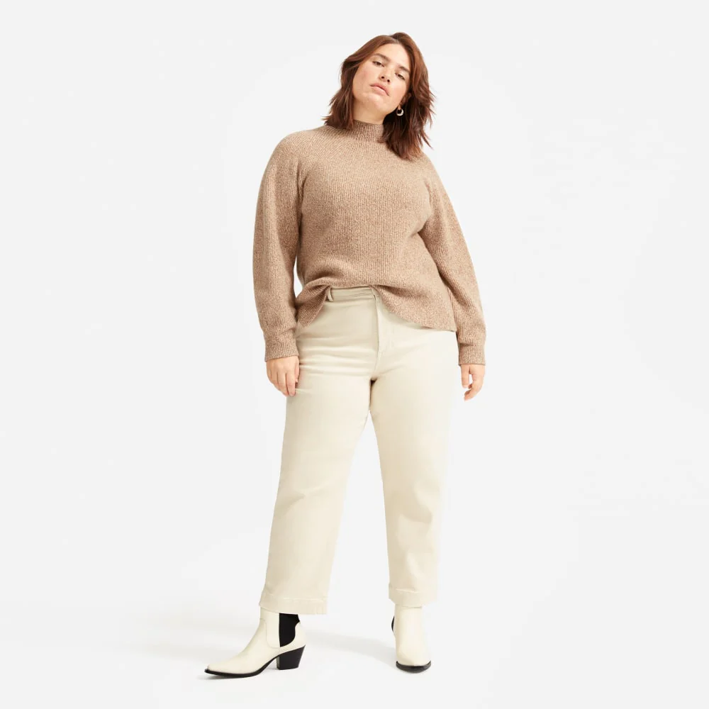 The Straight-Leg Crop | Sandstone | Regular