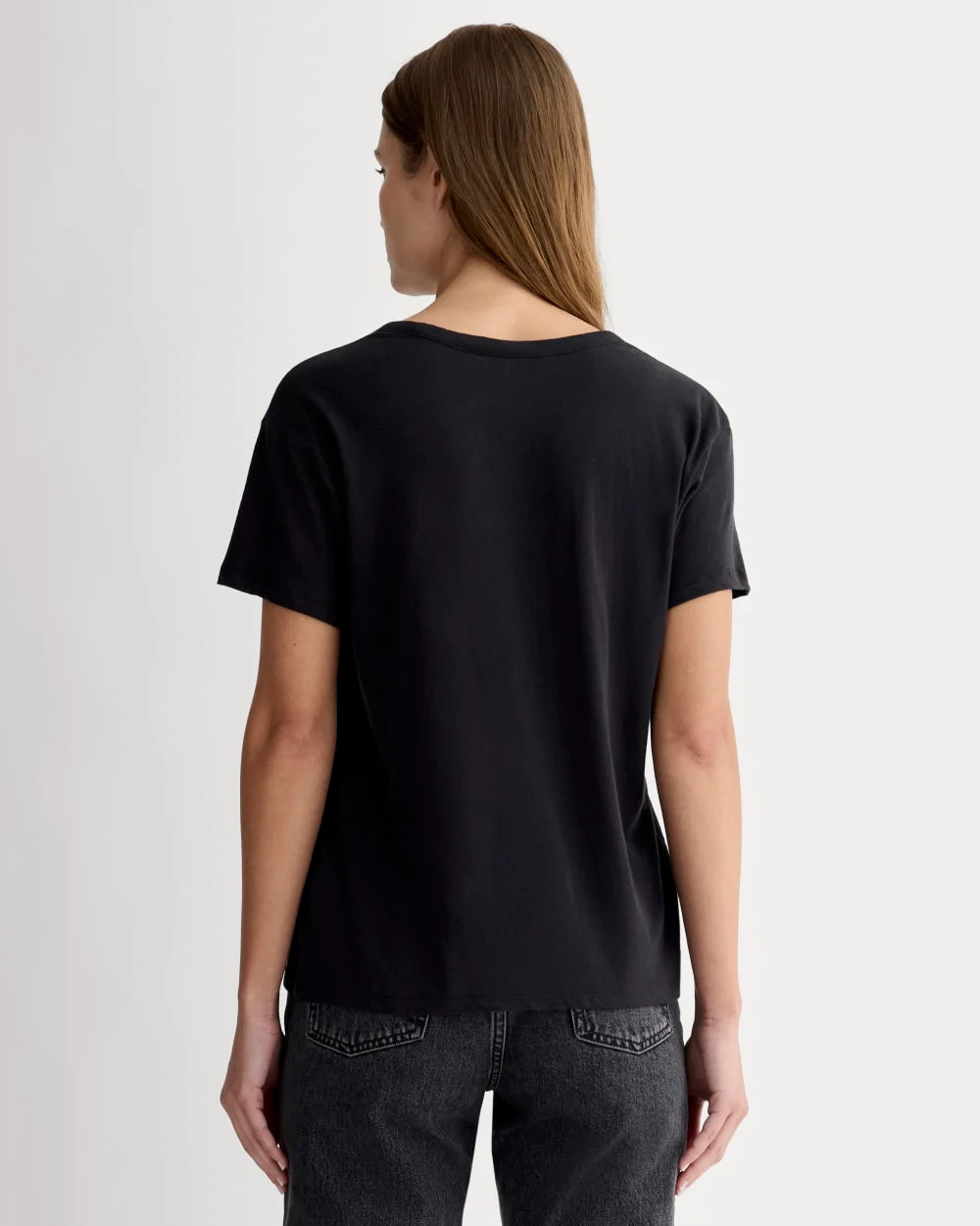 The Air Scoop-Neck Tee | Black