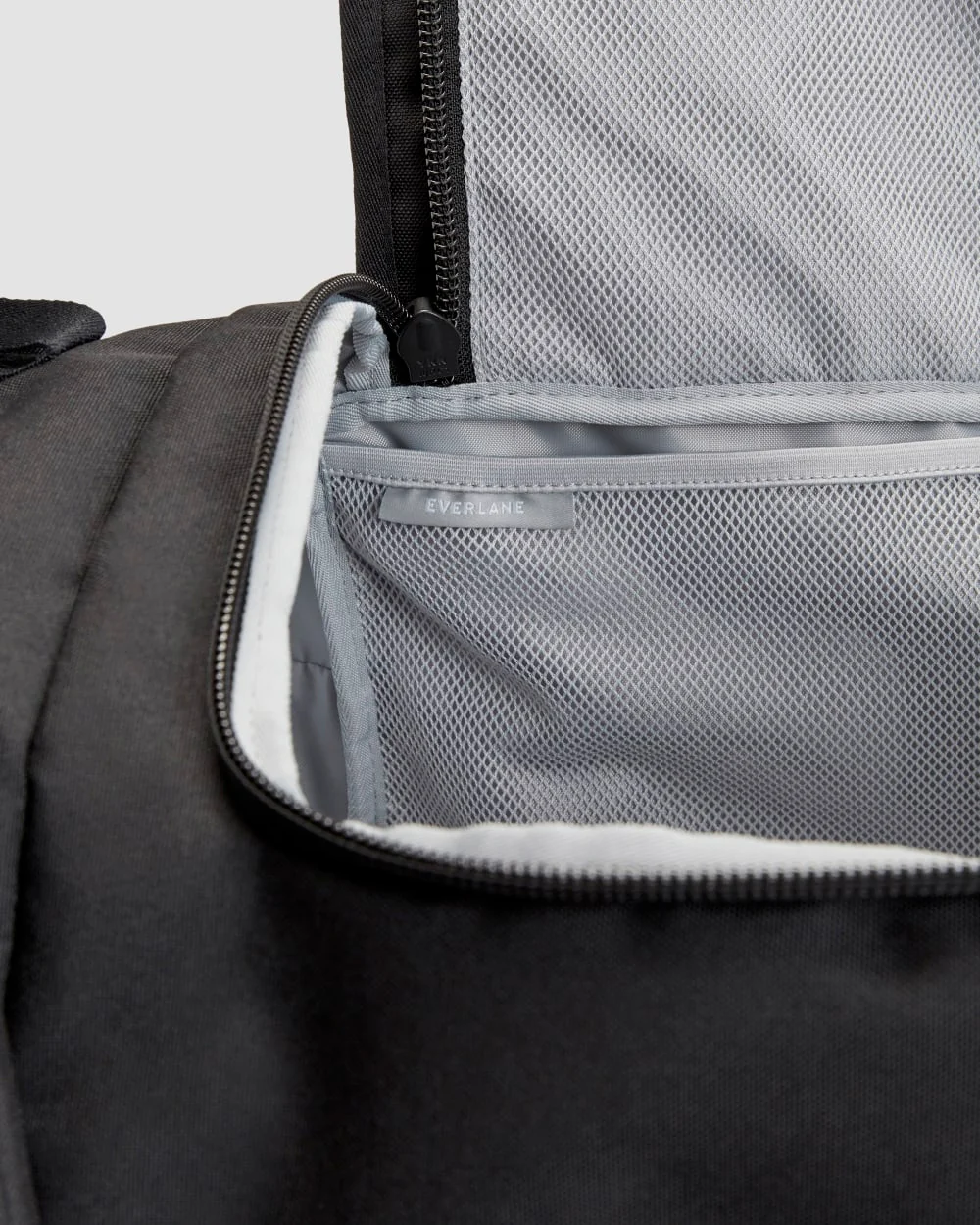 The ReNew Transit 4-Way Duffle | Black
