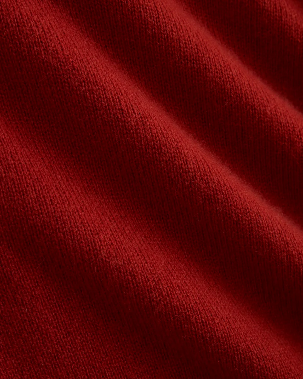 The Boxy Turtleneck in Cashmere | Berry Red