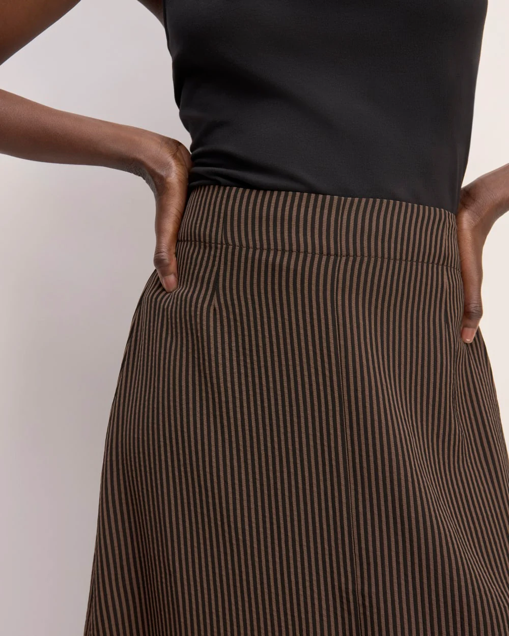 The Mini Jacquard Stripe Slip Skirt | Cocoa / Black