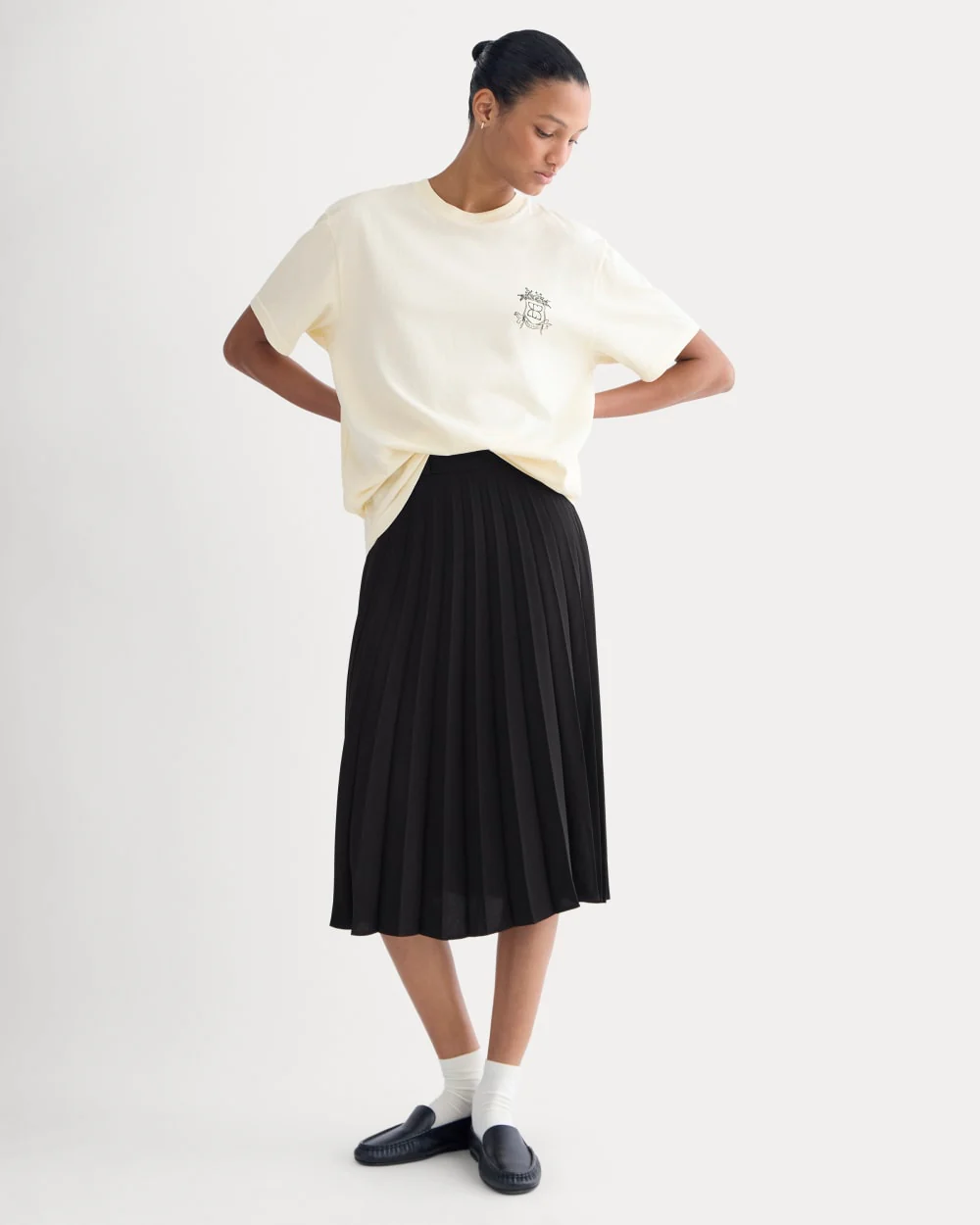 Everlane x Peace and Quiet Crest Graphic Tee | Bone