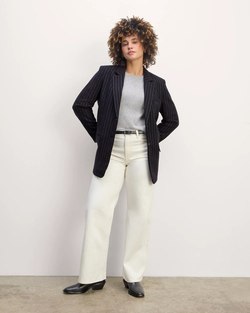 The Oversized Blazer in Wool | Navy / White