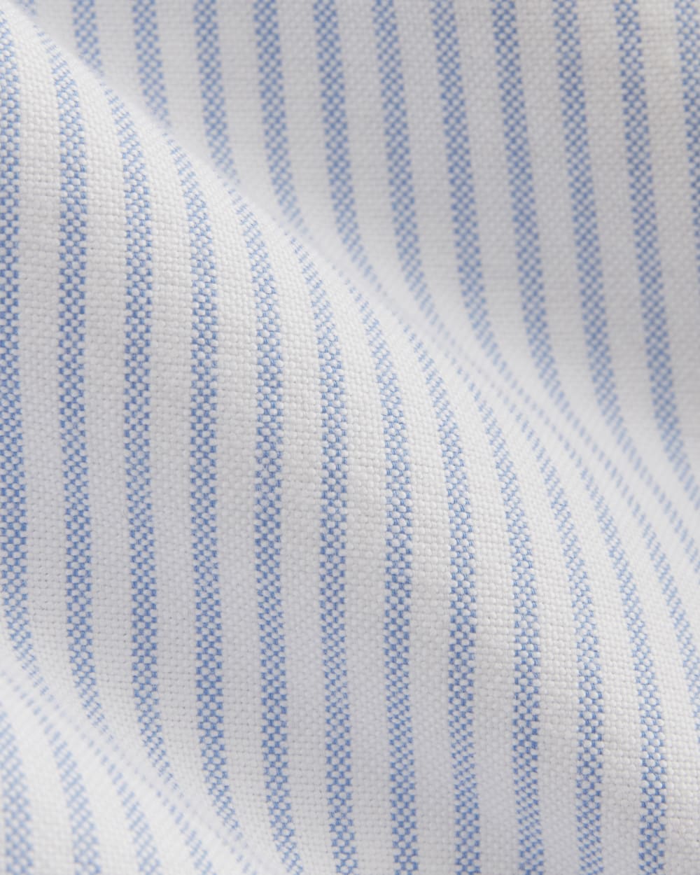 The Boxy Oxford | White / Blue