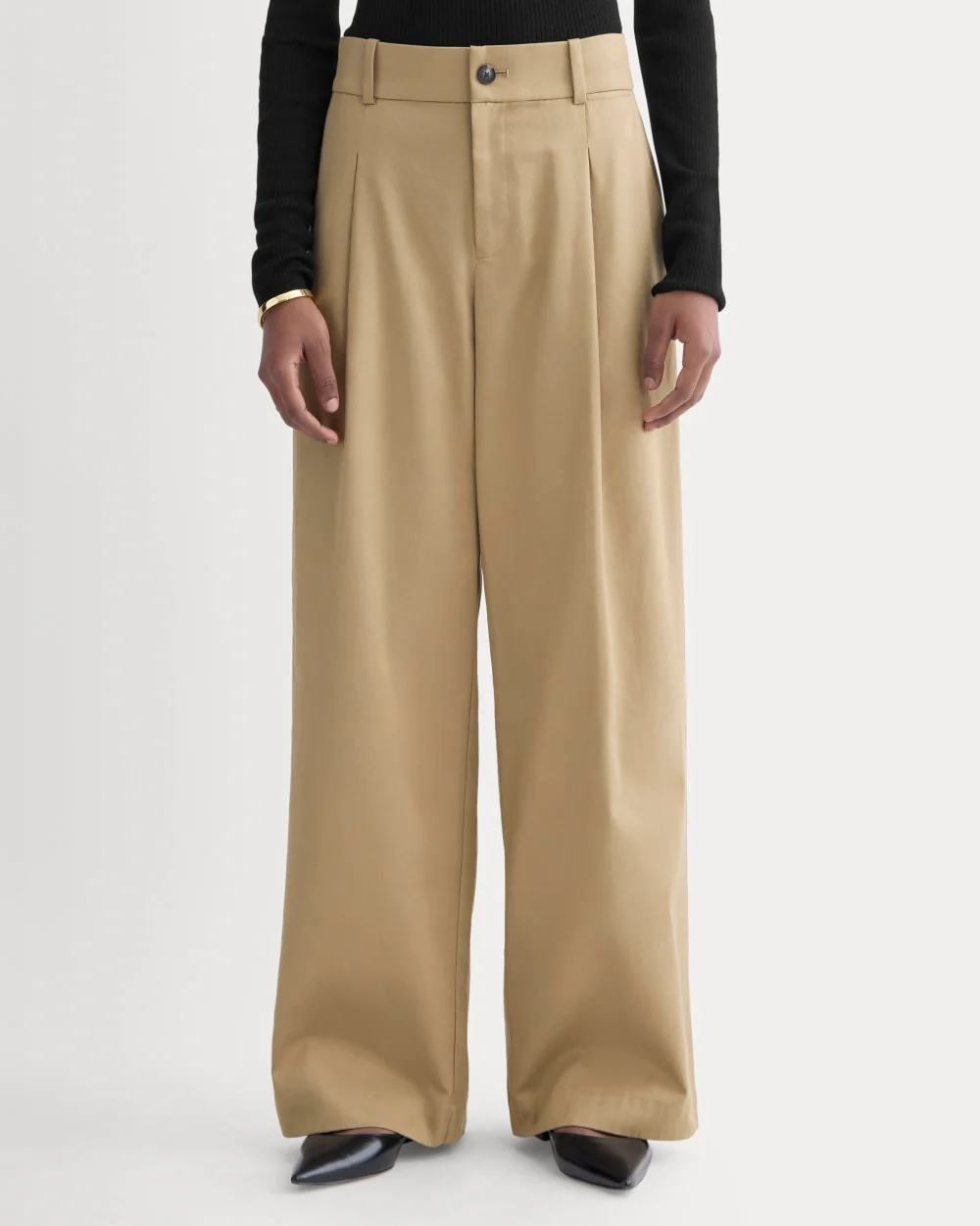 Wide-Leg Trouser in Buttersmooth | Ash Brown | 32 Inseam