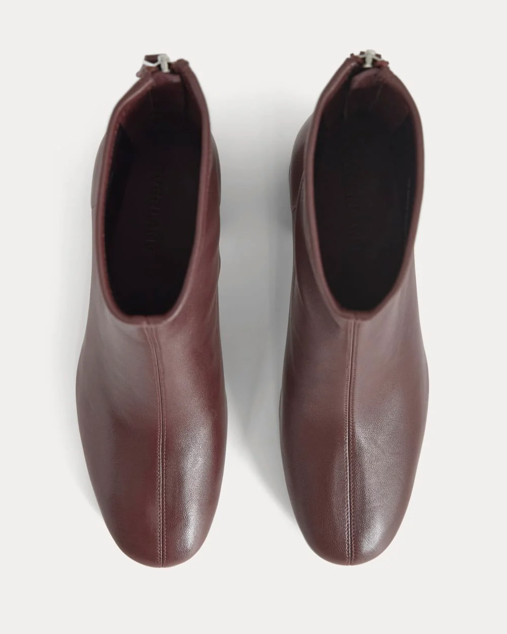Leather Curved-Heel Boot | Burgundy