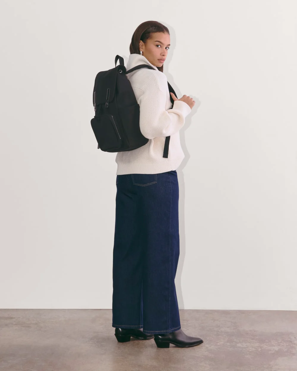 The Canvas Backpack | Black