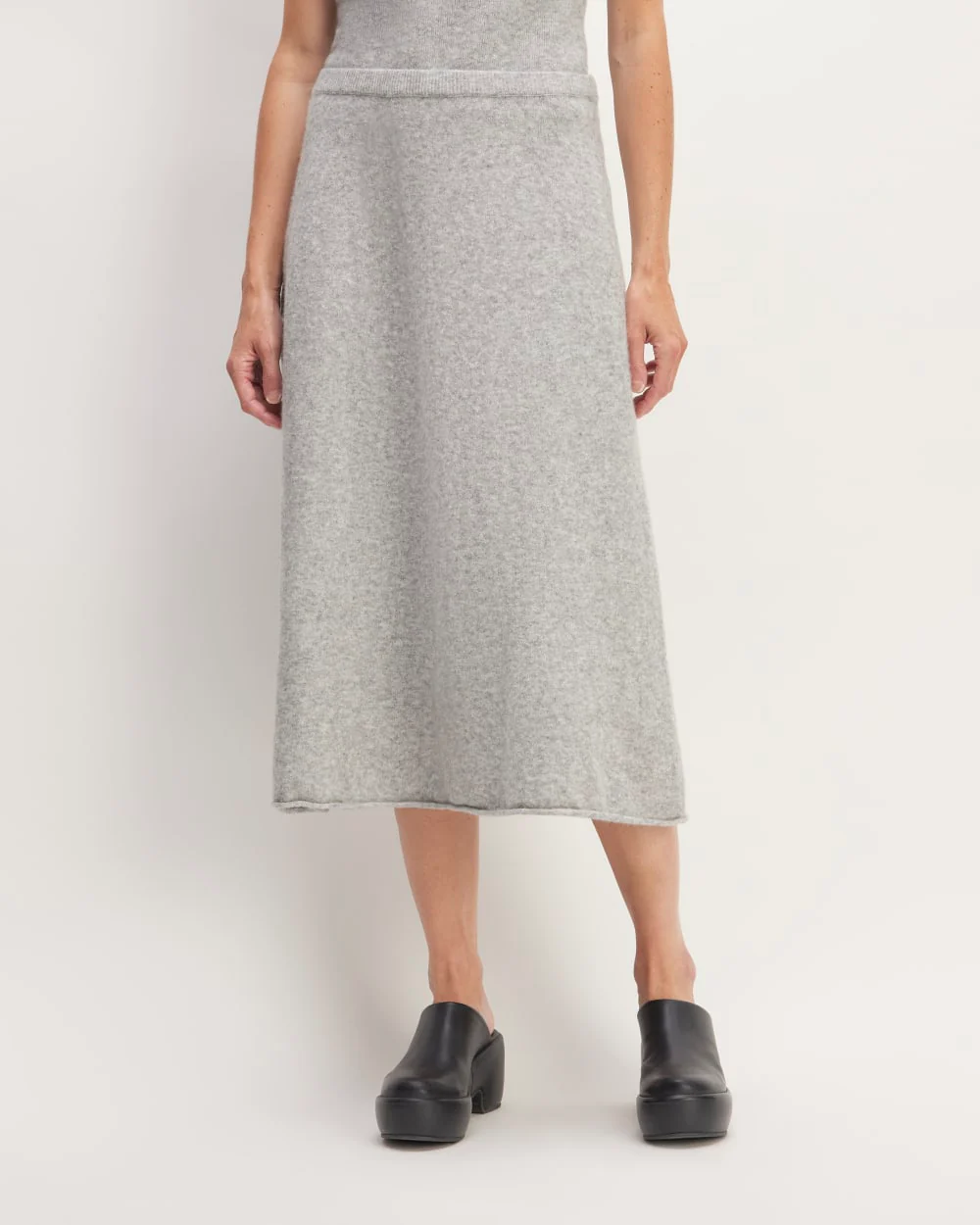 The Cozy-Stretch Skirt | Heathered Grey