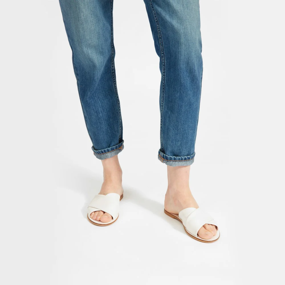 The Super-Soft Relaxed Jean | Mid Blue