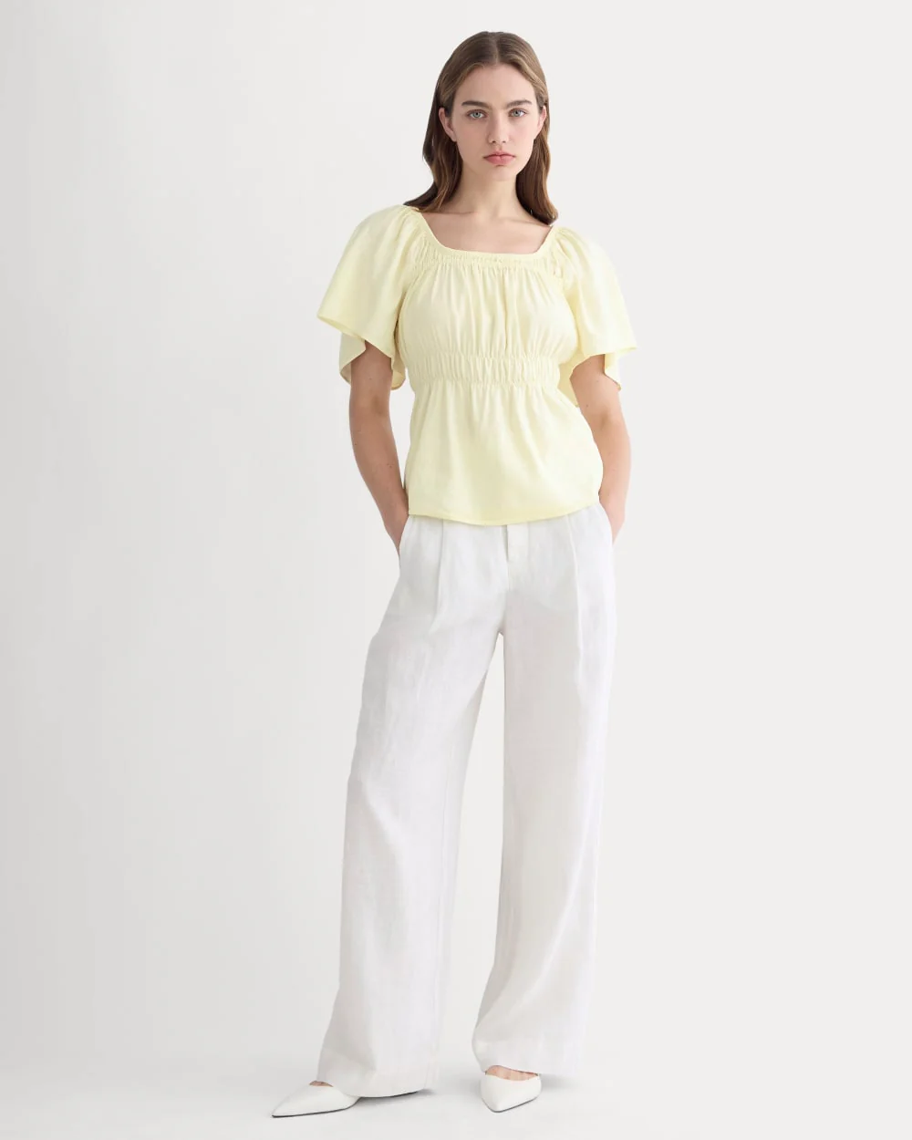 The Flutter-Sleeve Top in Stretch Linen | Light Yellow