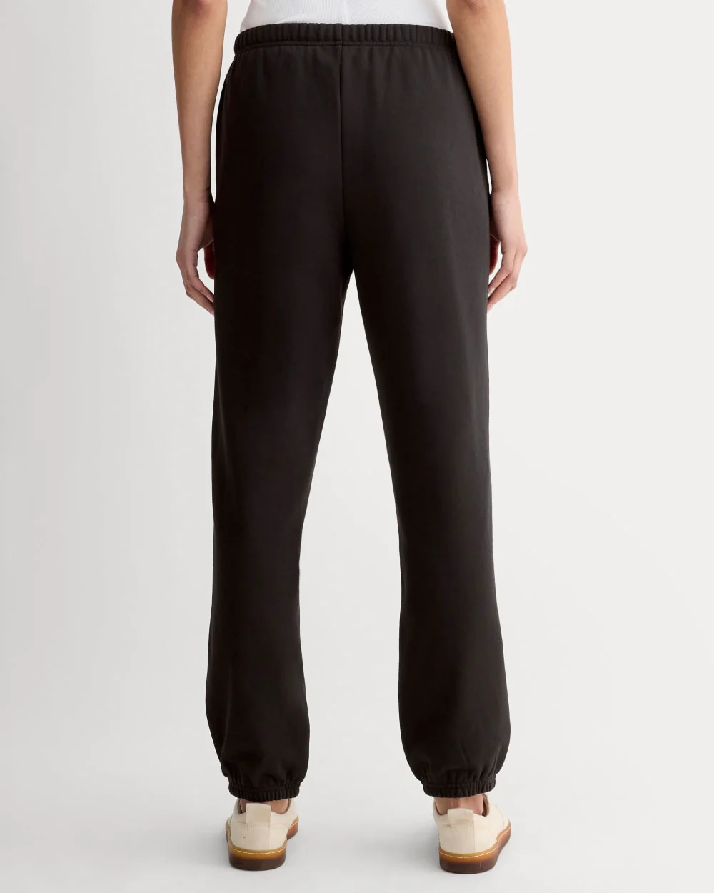 The Off-Duty Jogger | Black