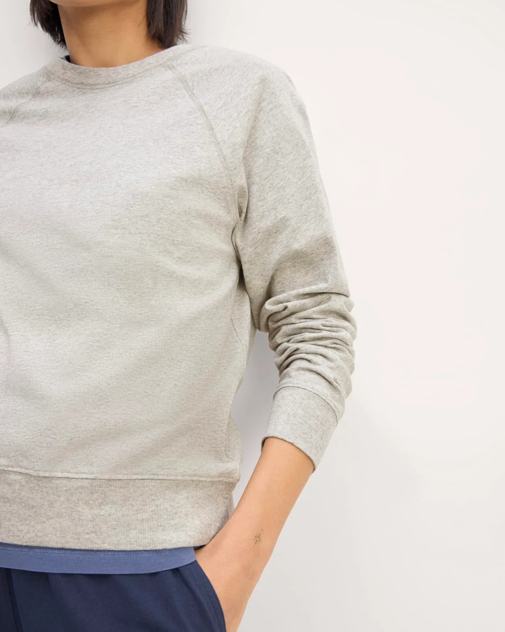 The Off-Duty Long-Sleeve Tee | Pale Heather Grey