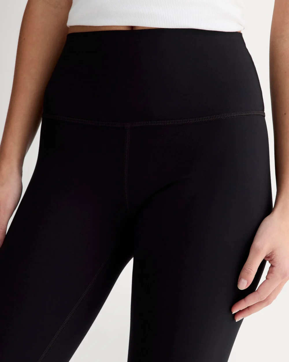 The Perform 24/7 Legging | Black | 28 Inseam