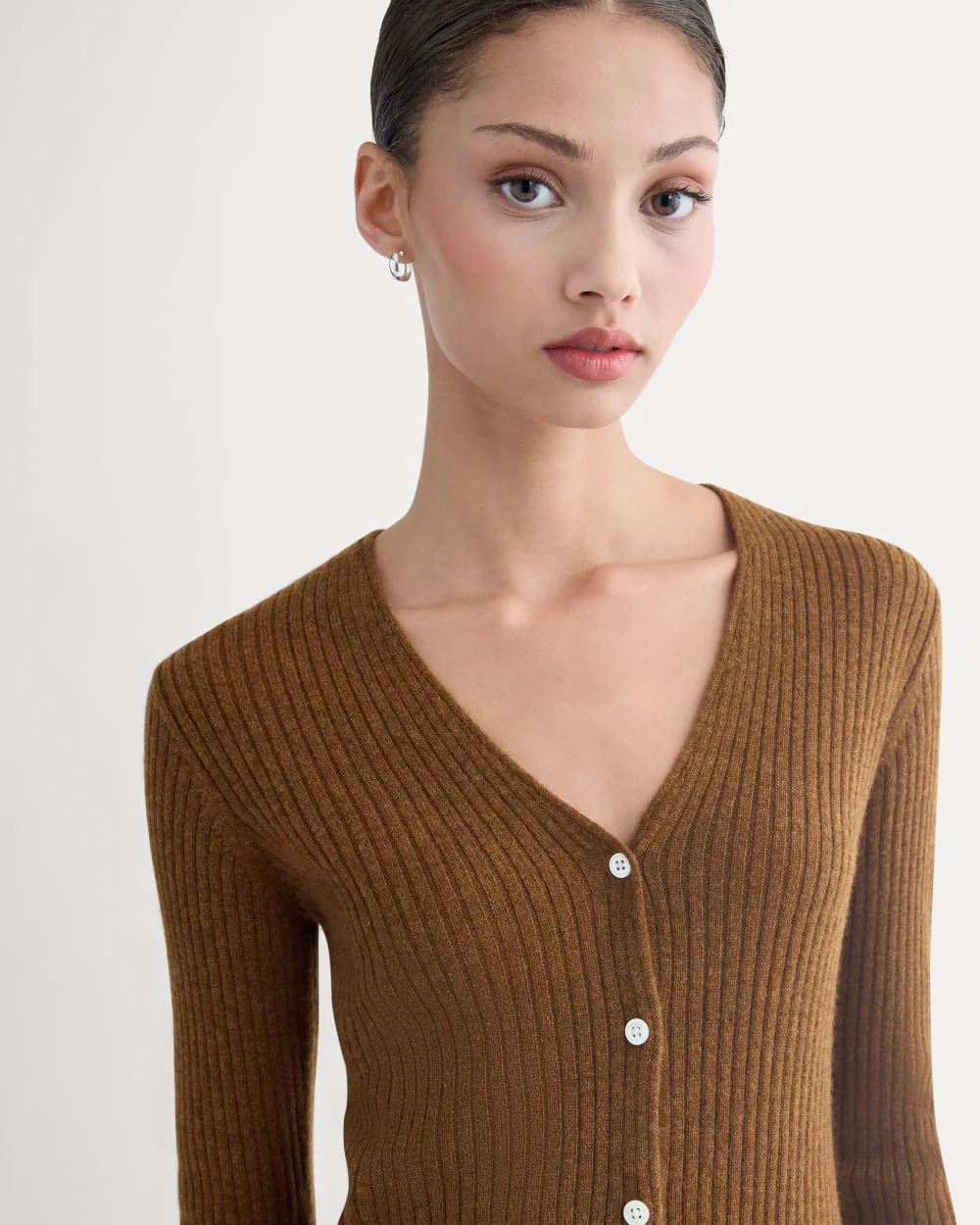 Cashmere Ribbed V-Neck Cardigan | Heathered Toffee