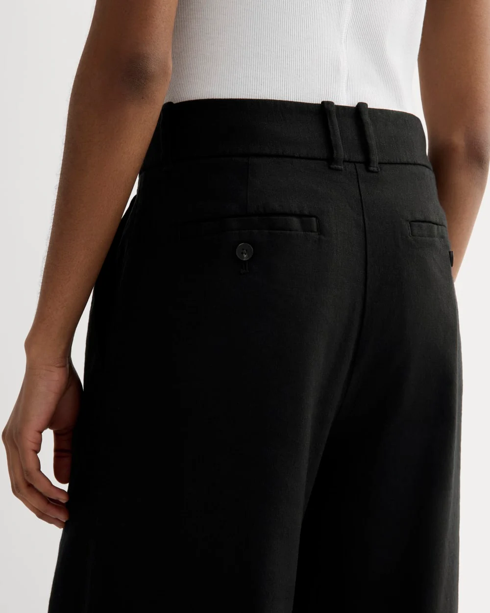 The Wide-Leg Pant in Stretch Linen | Black