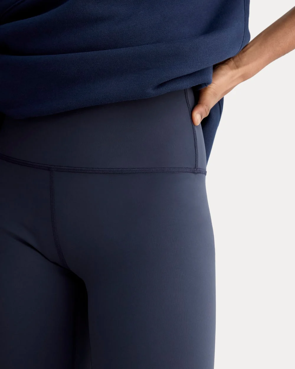 The Perform 24/7 Legging | Navy | 25 Inseam