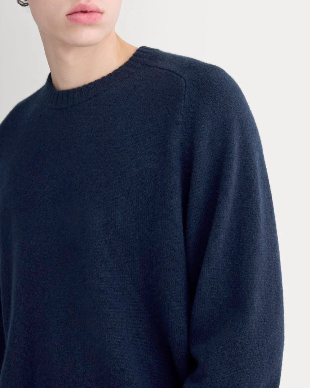 Midweight Cashmere Crew |  Navy