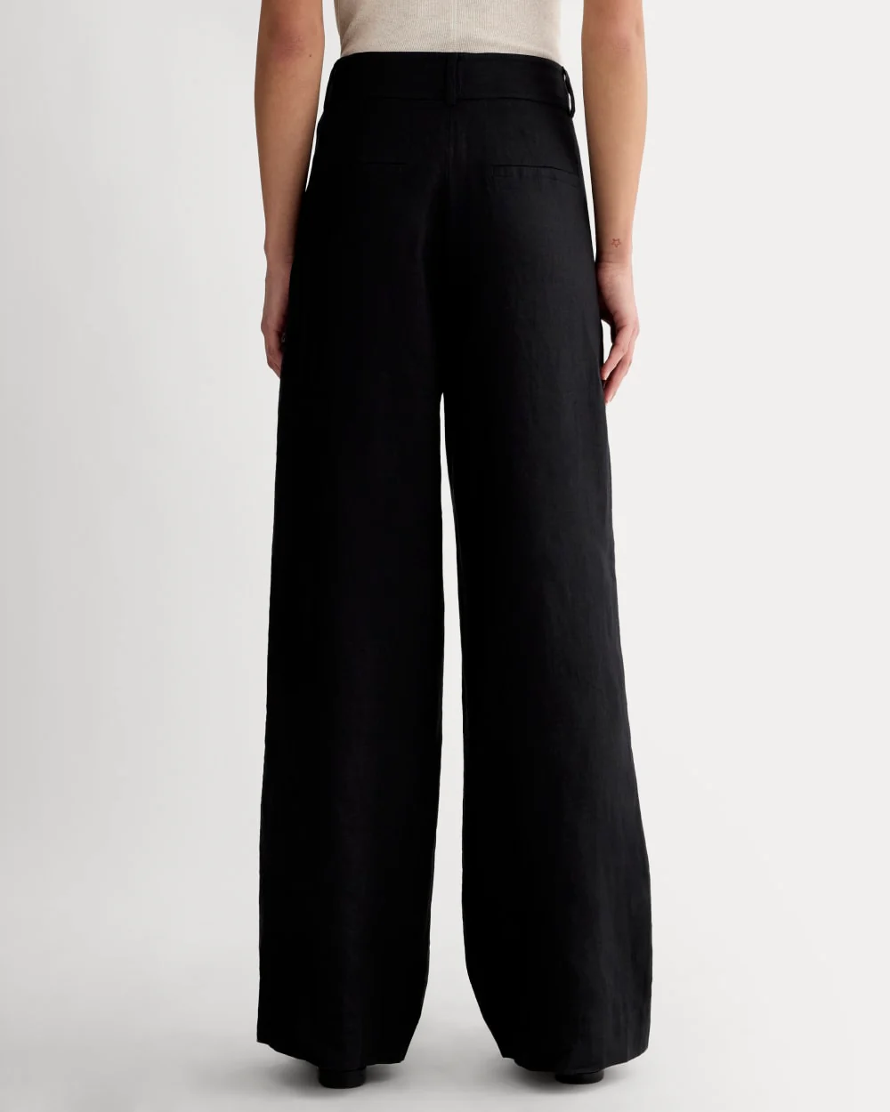 The Linen Way-High® Drape Pant  | Black