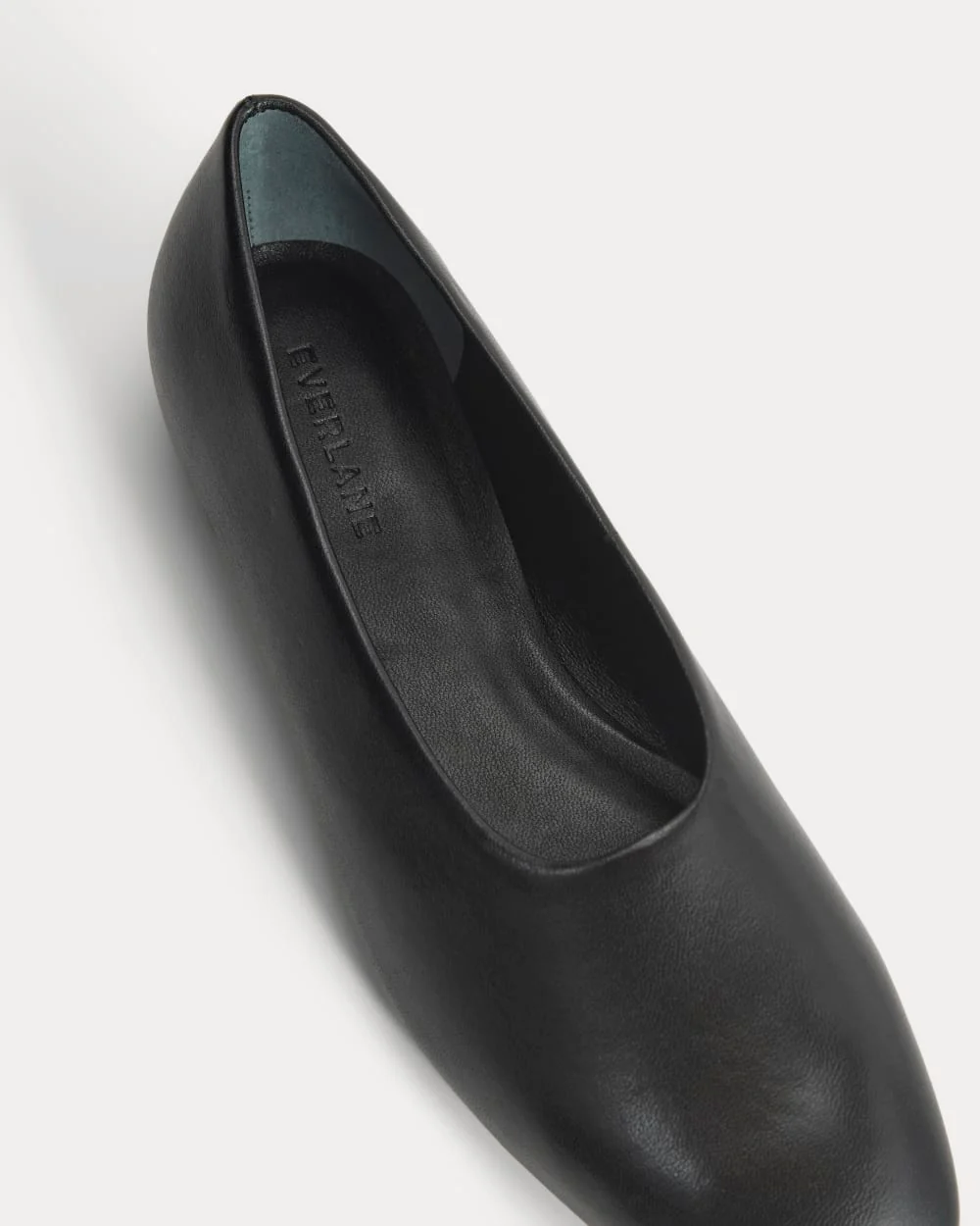 Gallery Square-Toe Flat | Black