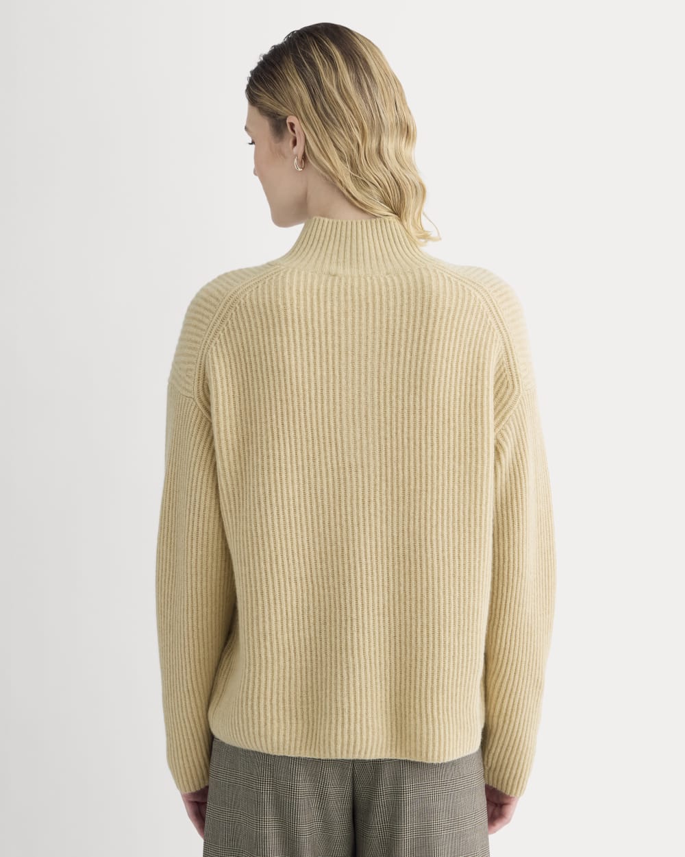 The Cocoon Henley in Wool Cashmere | Heather Light Camel