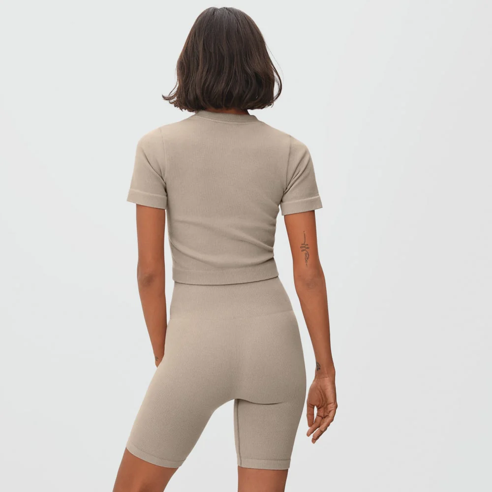 The Seamless Tee | Burnt Sugar