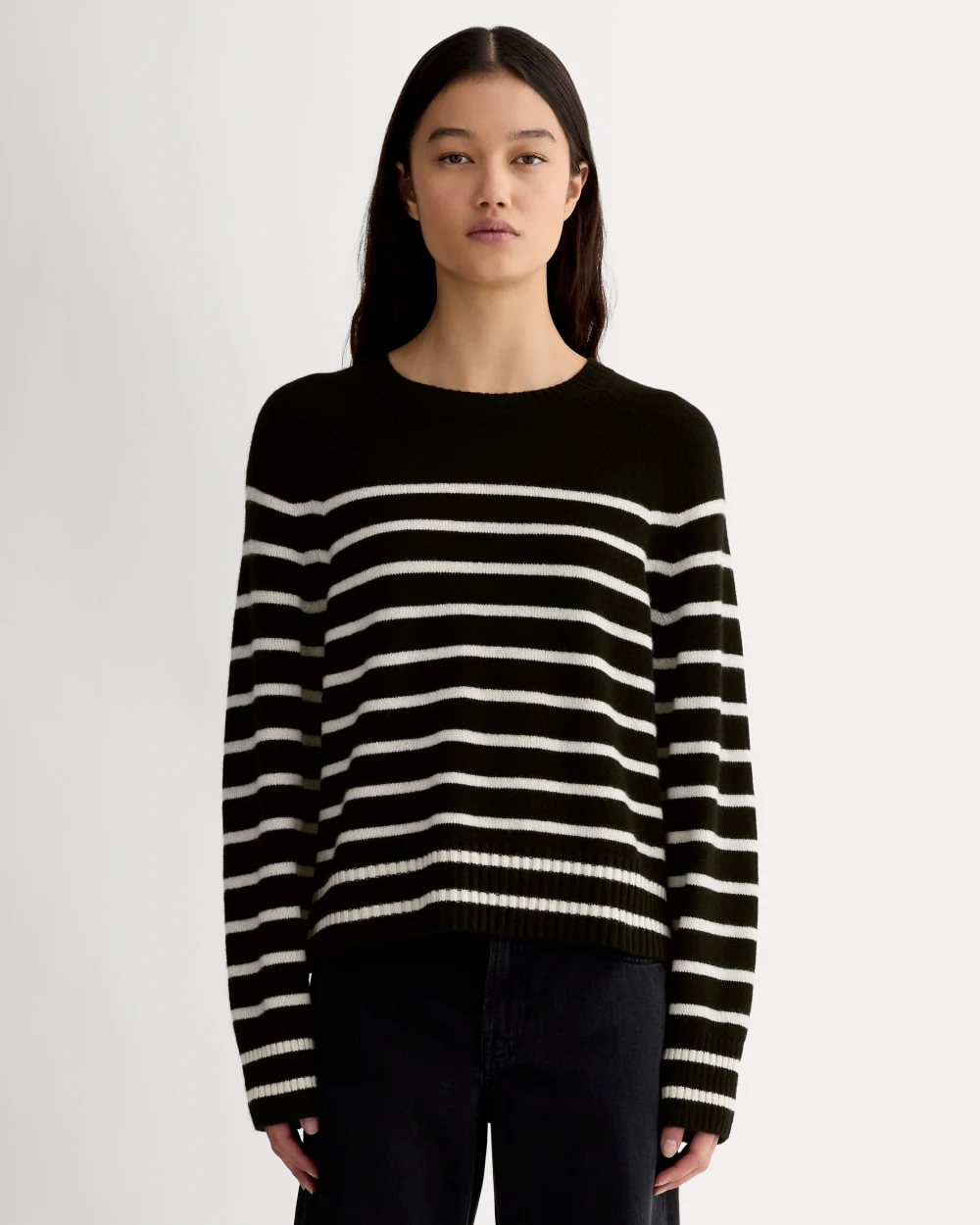 The Boxy Crew in Cashmere | Black / Bone