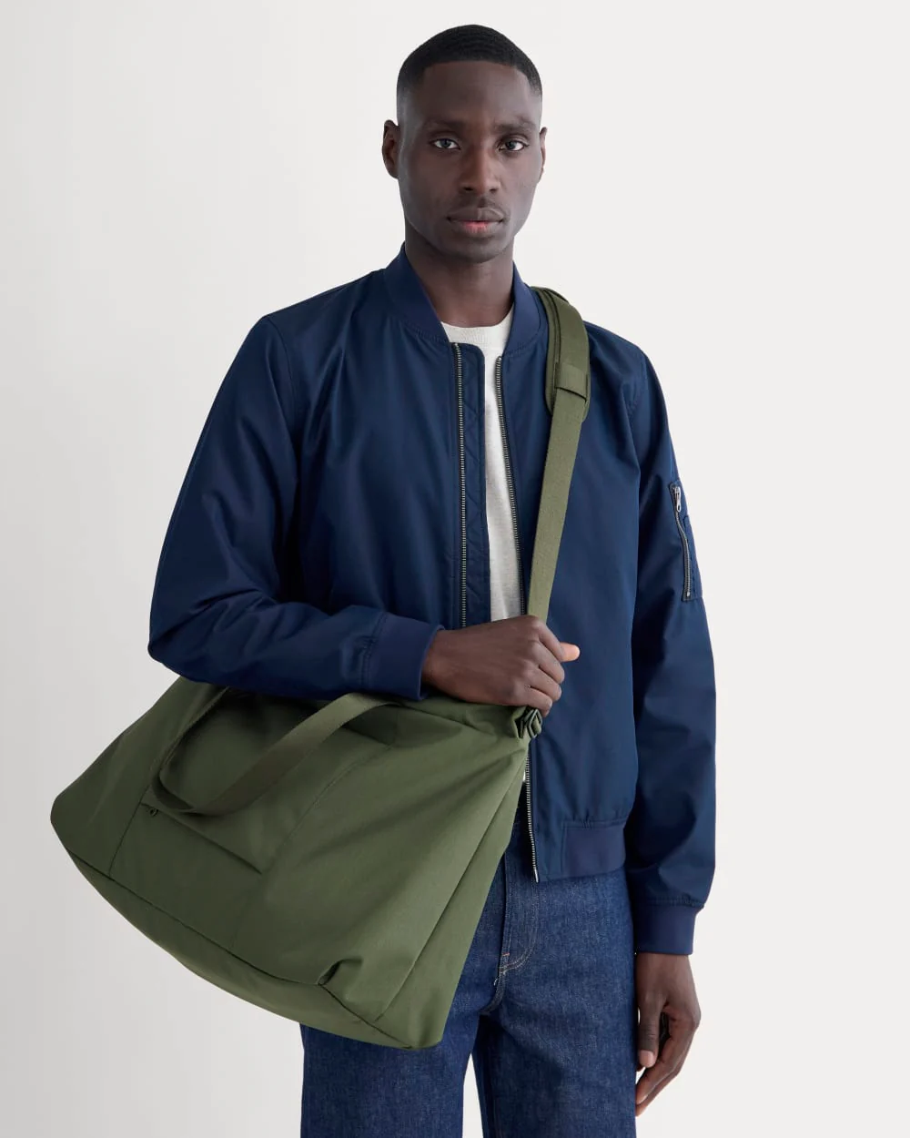 The ReNew Transit Weekender | Dark Forest