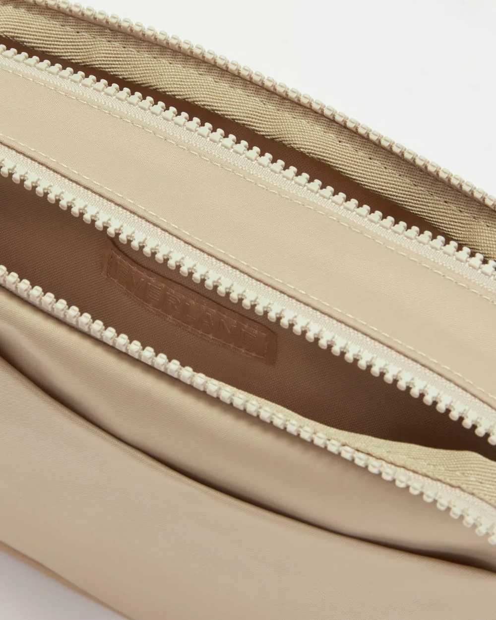 The Recycled Nylon Camera Bag | Khaki