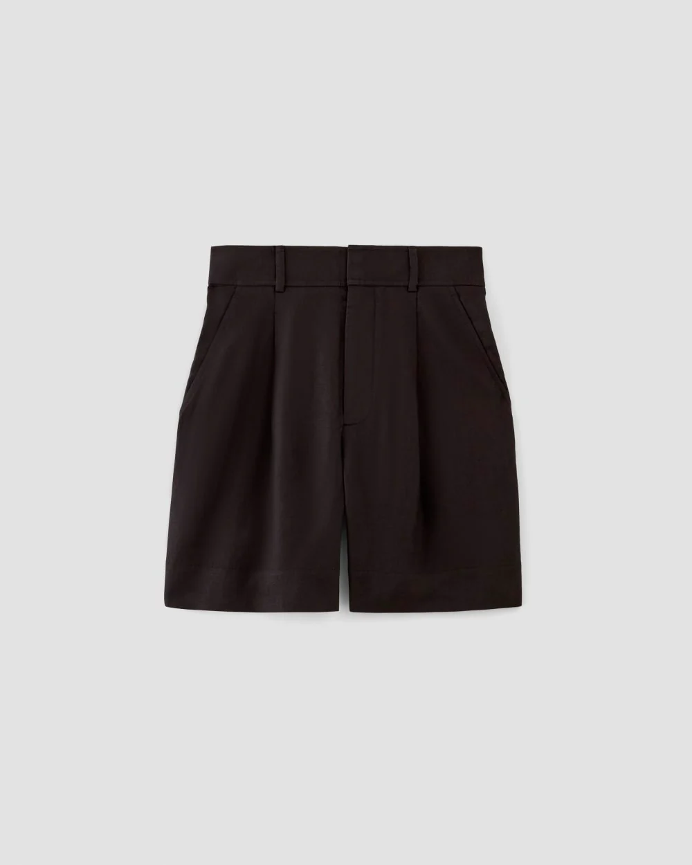 The Linen Way-High® Drape Short | Black