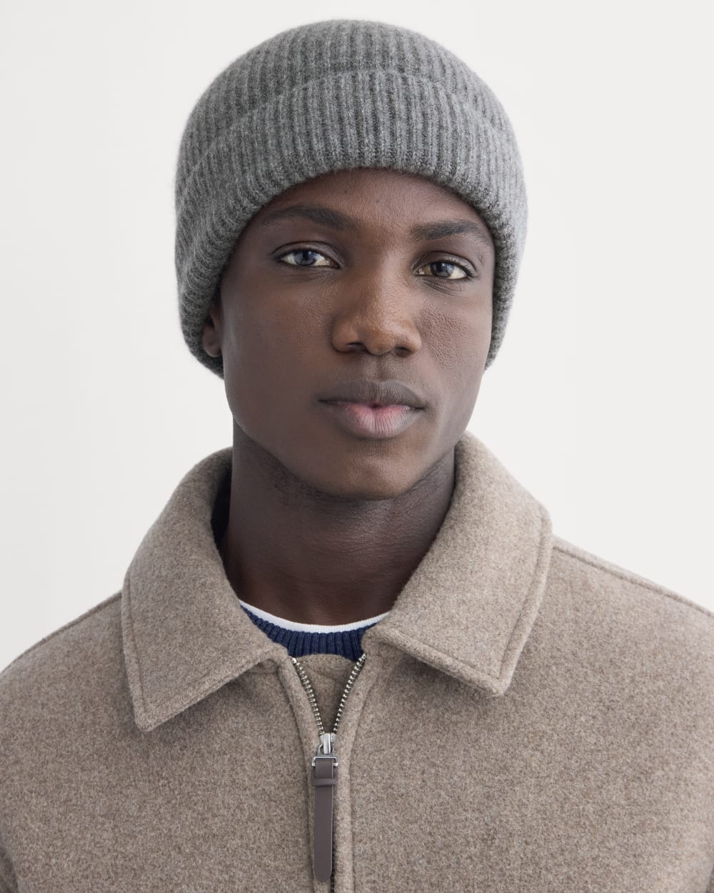 The Cashmere Ribbed Beanie | Heather Charcoal