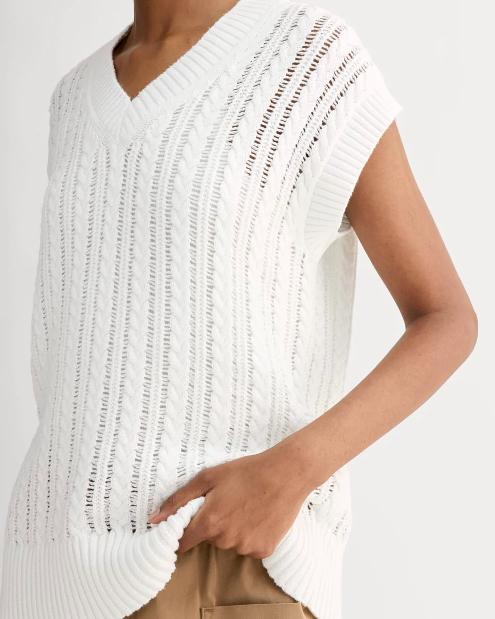 The Mesh Cable Vest in Everyday Cotton | White