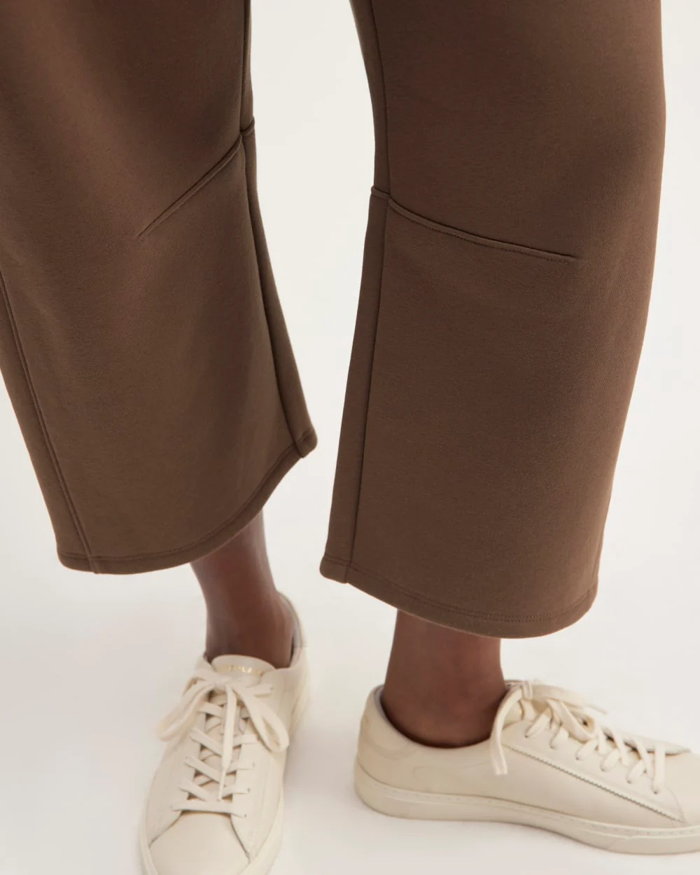 The ReTrack Barrel Sweatpant | Cocoa